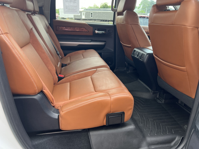 2016 Toyota Tundra 4X4 11