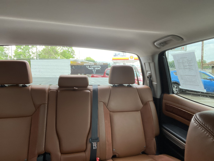 2016 Toyota Tundra 4X4 23