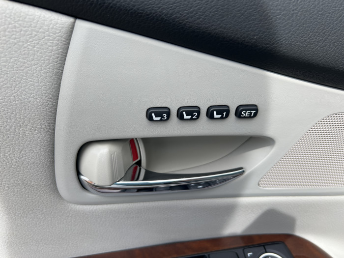 2011 Lexus RX350 AWD 15