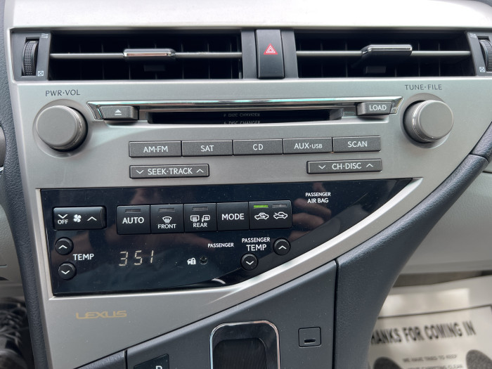 2011 Lexus RX350 AWD 23