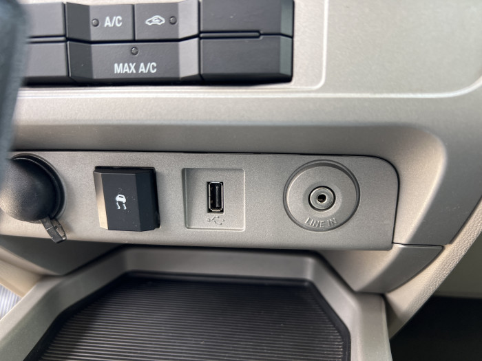 2010 Ford Escape 16