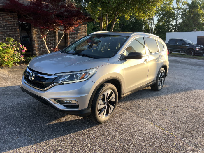 2015 Honda CRV Touring 1