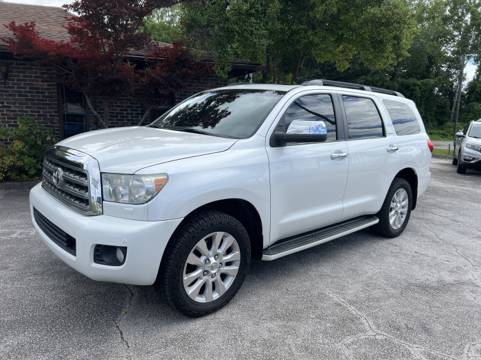 2014 Toyota Sequoia 4X4 1