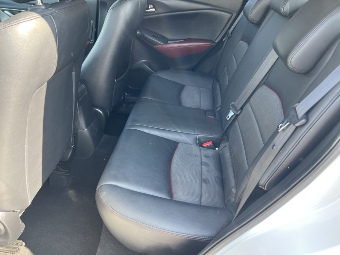 2016 Mazda CX3 9
