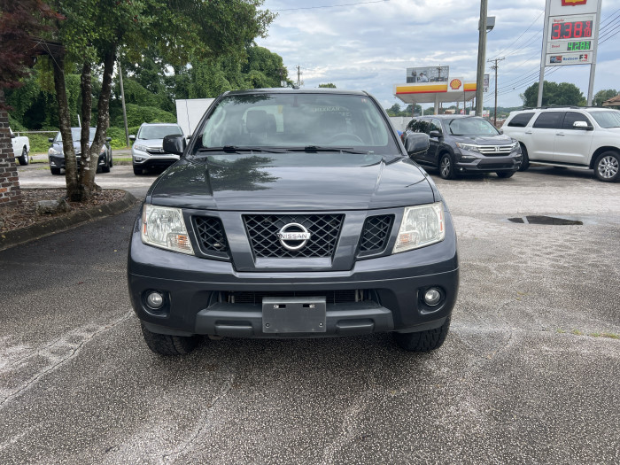 2010 Nissan Frontier Pro-4X 6