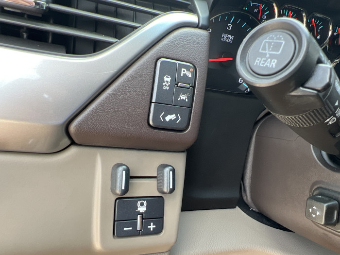 2016 Chevrolet Tahoe 17