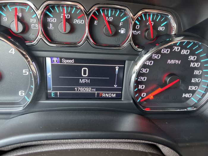 2016 Chevrolet Tahoe 32