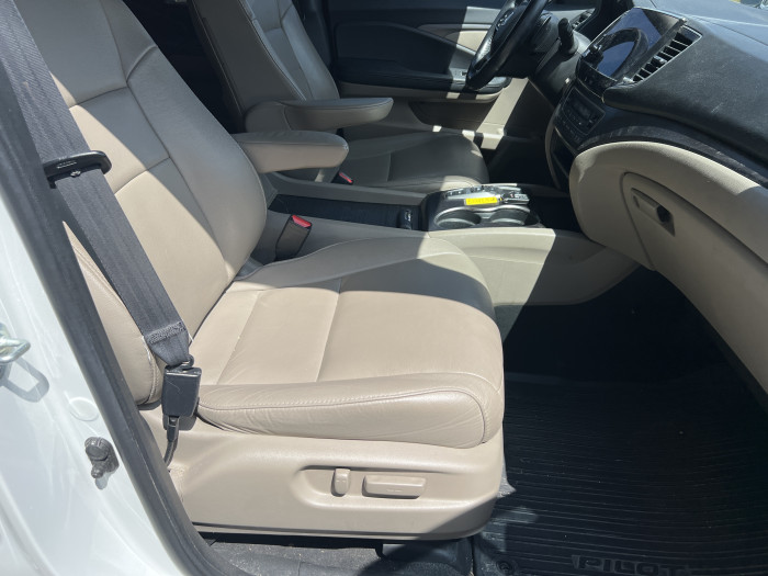 2021 Honda Pilot AWD 17