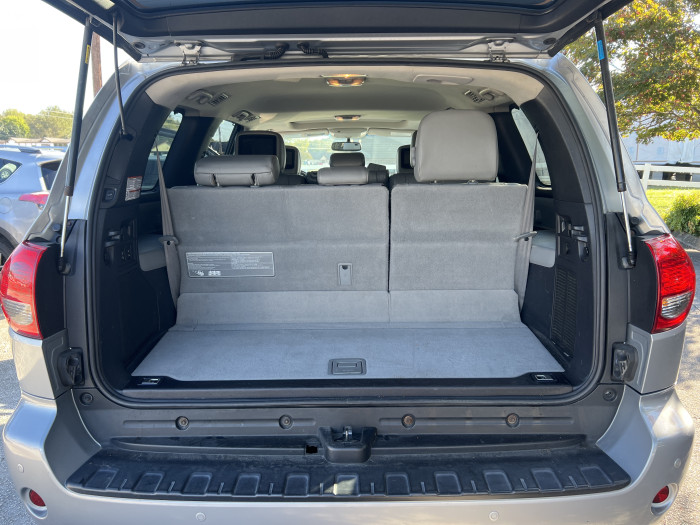 2016 Toyota Sequoia LTD 12