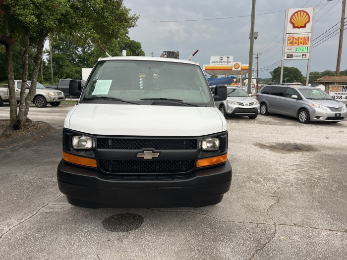 2017 Chevrolet Express 2500 6