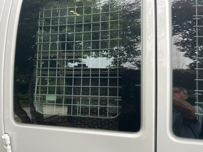 2017 Chevrolet Express 2500 11