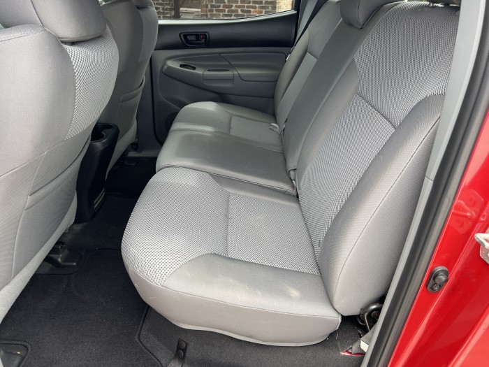 2013 Toyota Tacoma 4X4 8