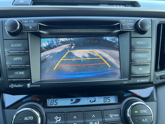 2018 Toyota Rav4 4X4 18