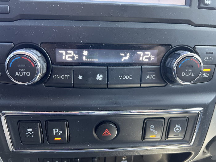 2017 Nissan Titan 4X4 22