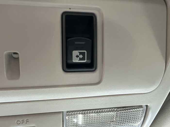 2017 Nissan Titan 4X4 25