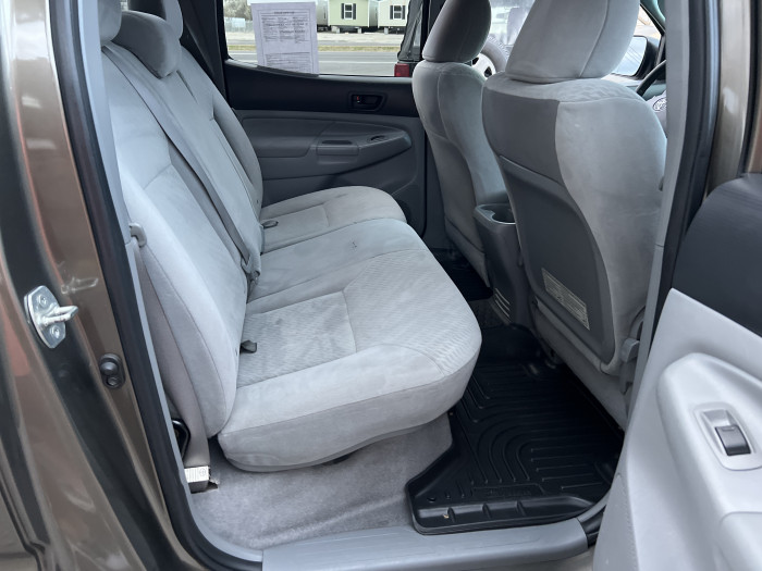 2011 Toyota Tacoma 9