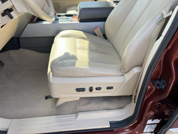 2007 Ford Expedition 8