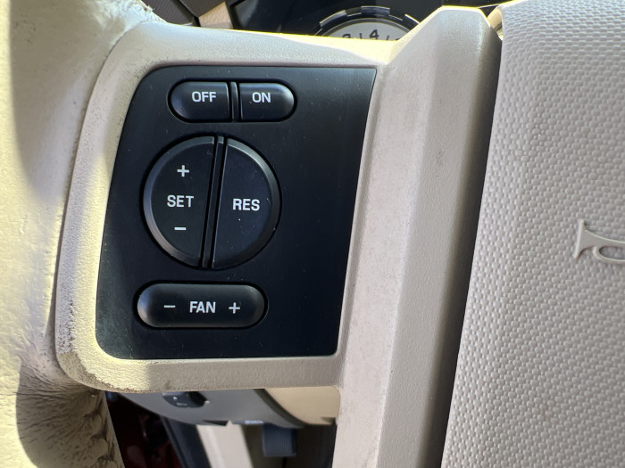 2007 Ford Expedition 19